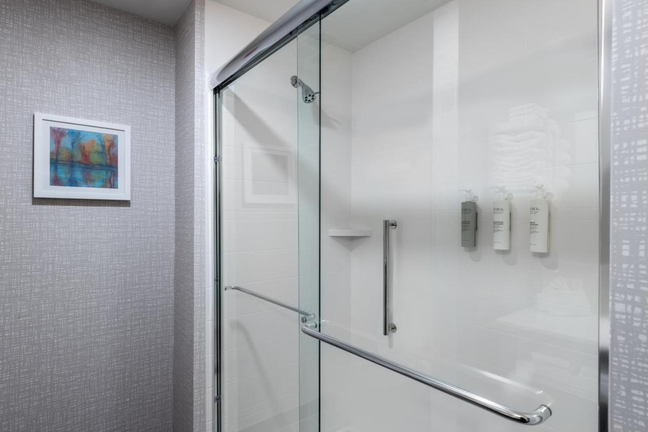 Hampton Inn Columbus Downtown, Ga Экстерьер фото
