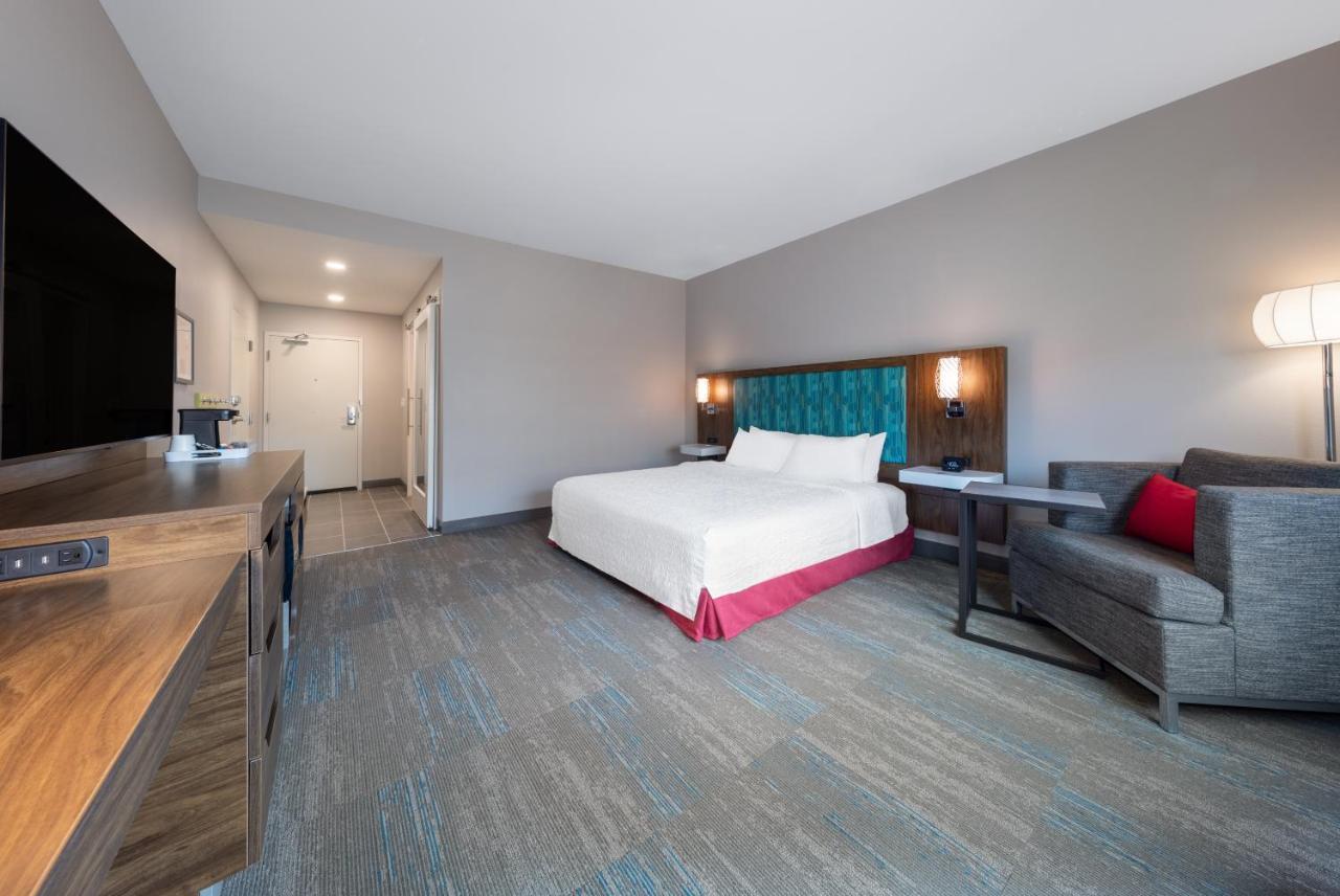 Hampton Inn Columbus Downtown, Ga Экстерьер фото