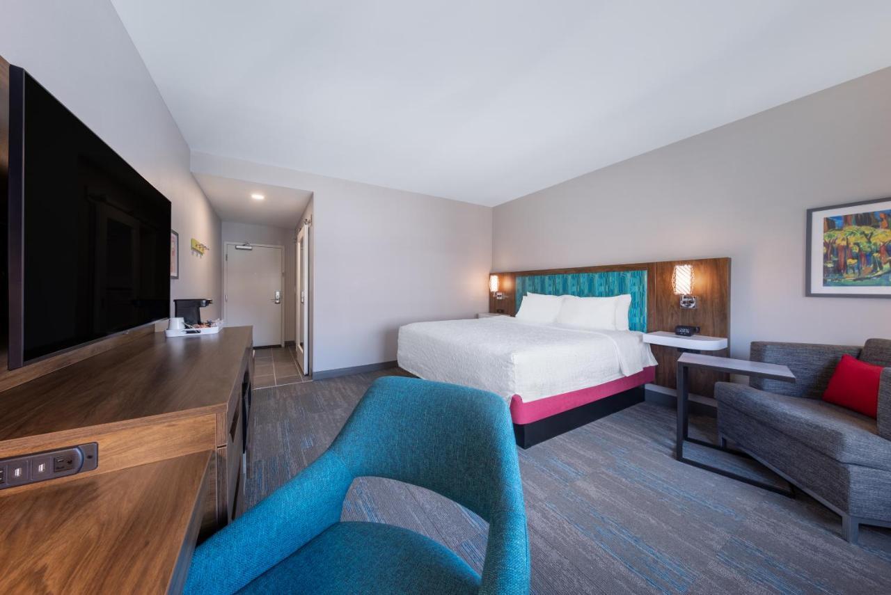 Hampton Inn Columbus Downtown, Ga Экстерьер фото